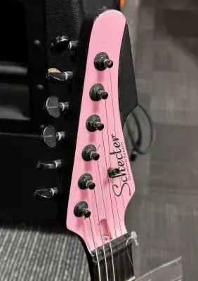 Schecter - Machine Gun Kelly PT - Ticket to My Downfall Pink 2